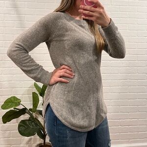 100% Cashmere Catherine Malandrino Sweater Size Small